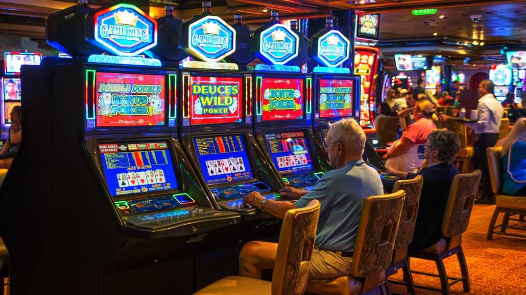 Multi-Payline Structures Increasing Strategic Options within Video Slot Systems